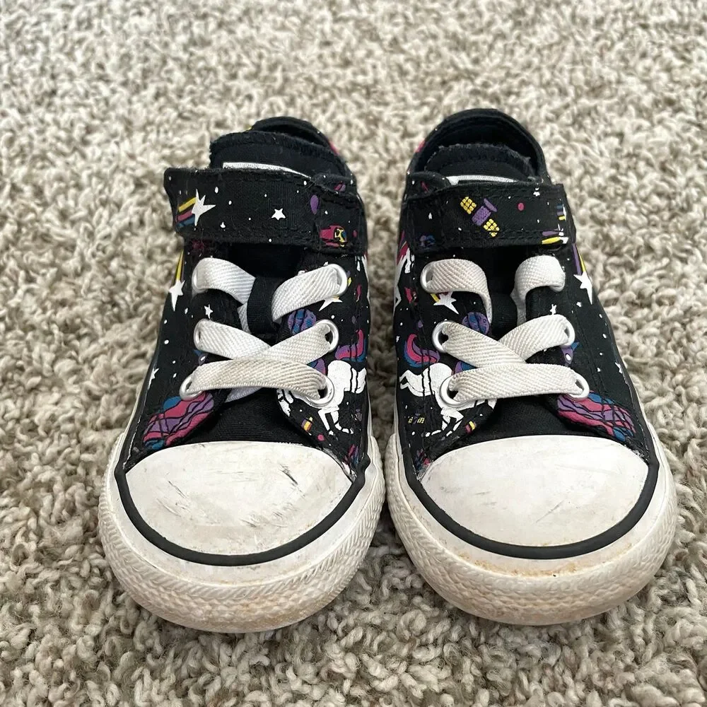 Size 6 / Toddler Girl Unicorn Converse